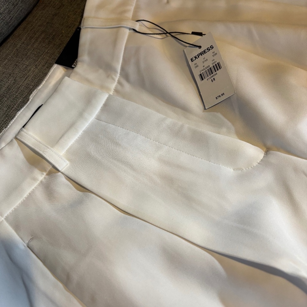 Brand New Never Worn Express Size 6 Regular Pana